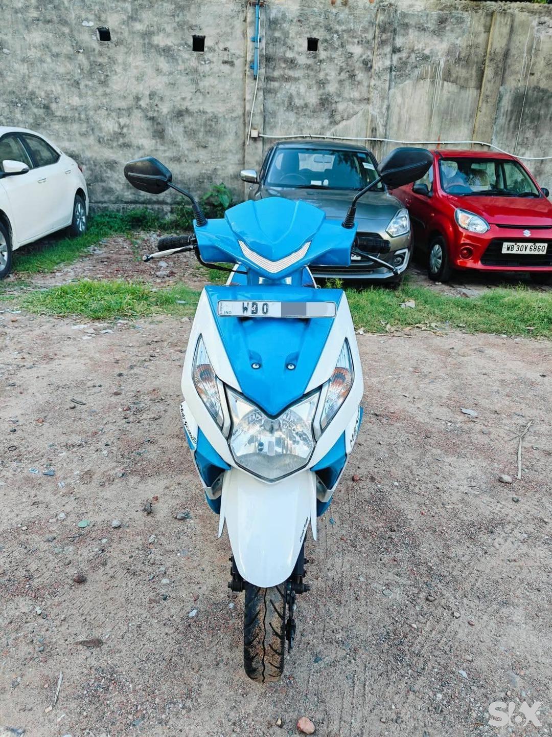 Honda dio for Sale in Bidhannagar, Kolkata, West Bengal